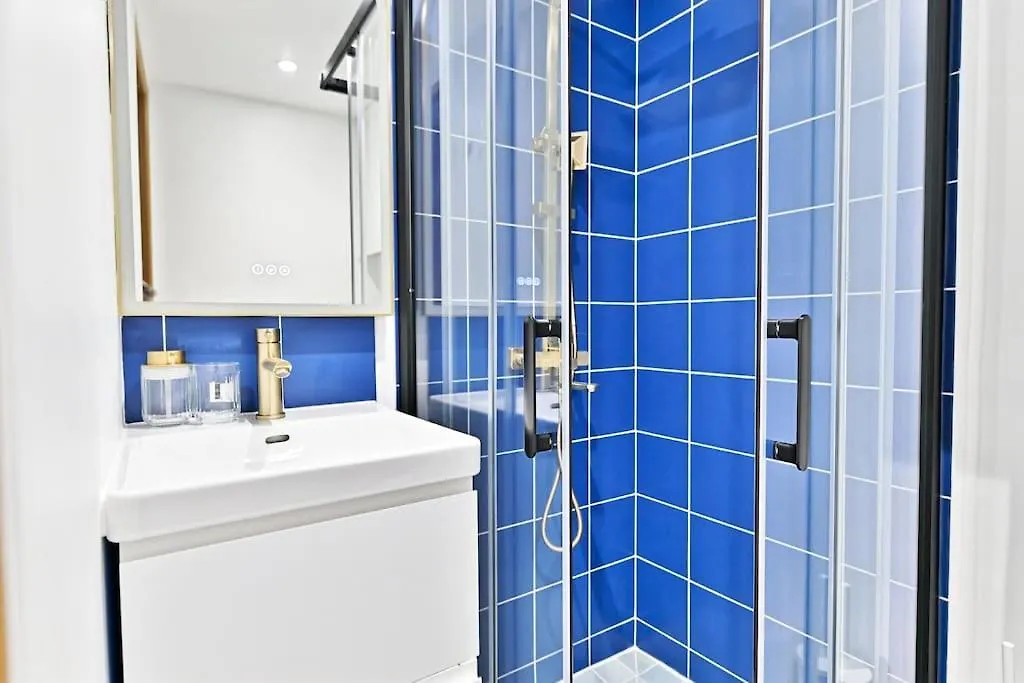 3 2eme - Iii Appartement