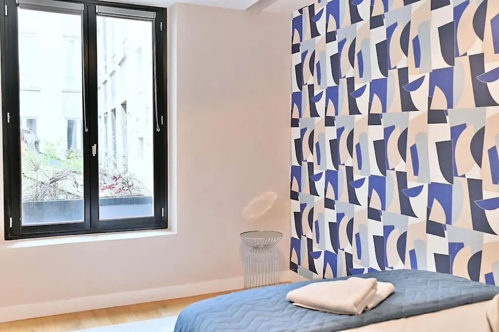 Appartement 3 2eme - Iii