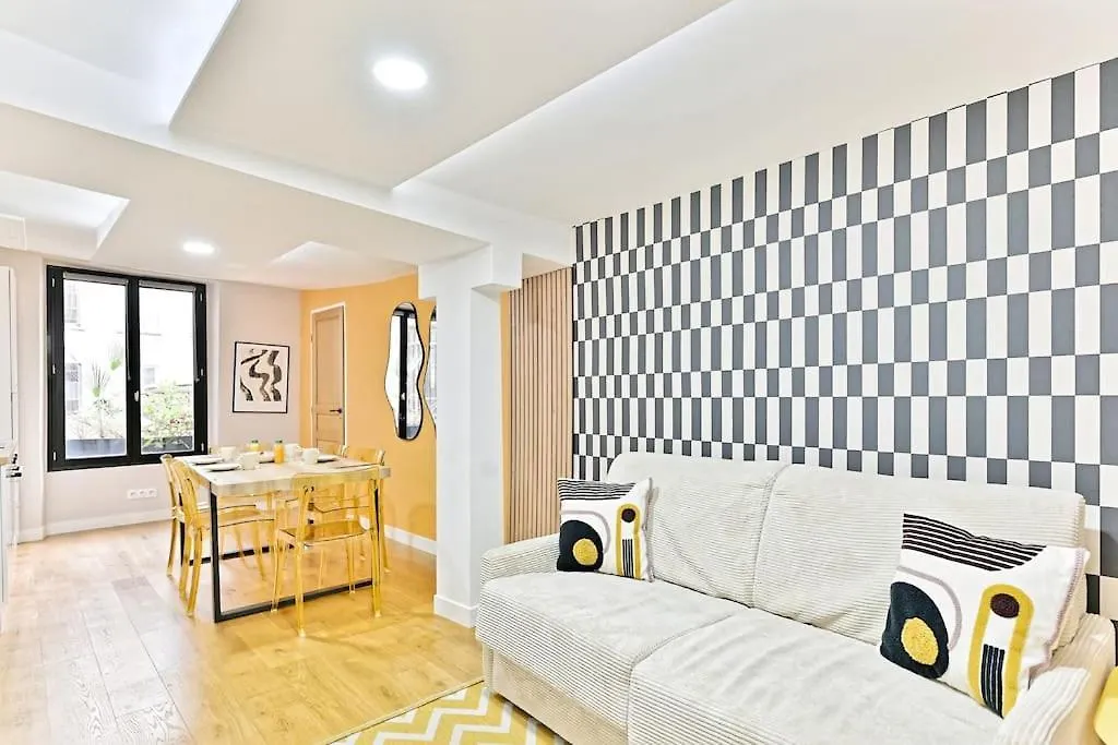 3 2eme - Iii Appartement *